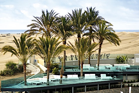 Santa Monica Suites